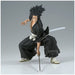 Vue latérale de la figurine Kenpachi Zaraki Bleach 13cm avec son épée iconique