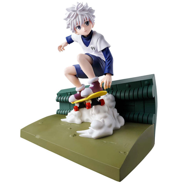 Profil gauche de la figurine Killua Zoldyck BANPRESTO avec couleurs vives