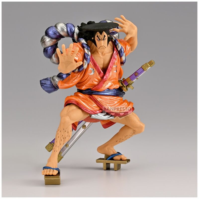 Vue latérale de la figurine Kouzuki Oden One Piece Battle Record avec sa tenue traditionnelle et accessoires détaillés