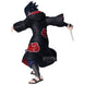 Vue arrière de la figurine Sasuke Uchiha avec son costume emblématique Naruto Shippuden