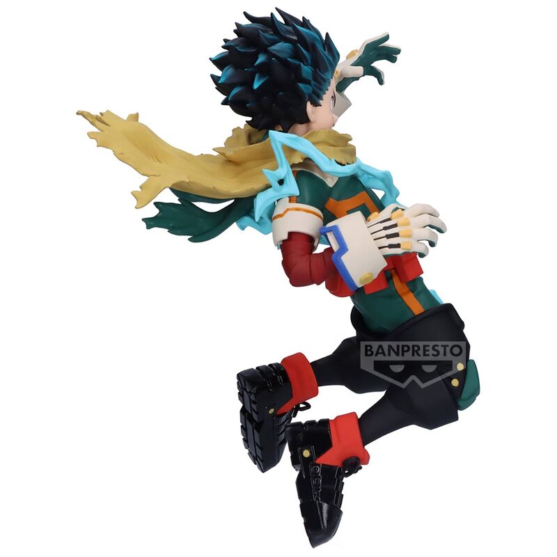 Gros plan sur le visage expressif de la figurine Izuku Midoriya avec ses yeux verts distinctifs