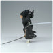 Présentation complète de la figurine Kenpachi Zaraki Bleach Vibration Stars sur fond blanc