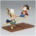 Ensemble des deux figurines Monkey D Luffy et Enel côte à côte sur fond blanc pour collection