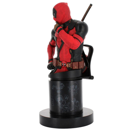 Détail du visage expressif de la figurine Deadpool 3 Cable Guy