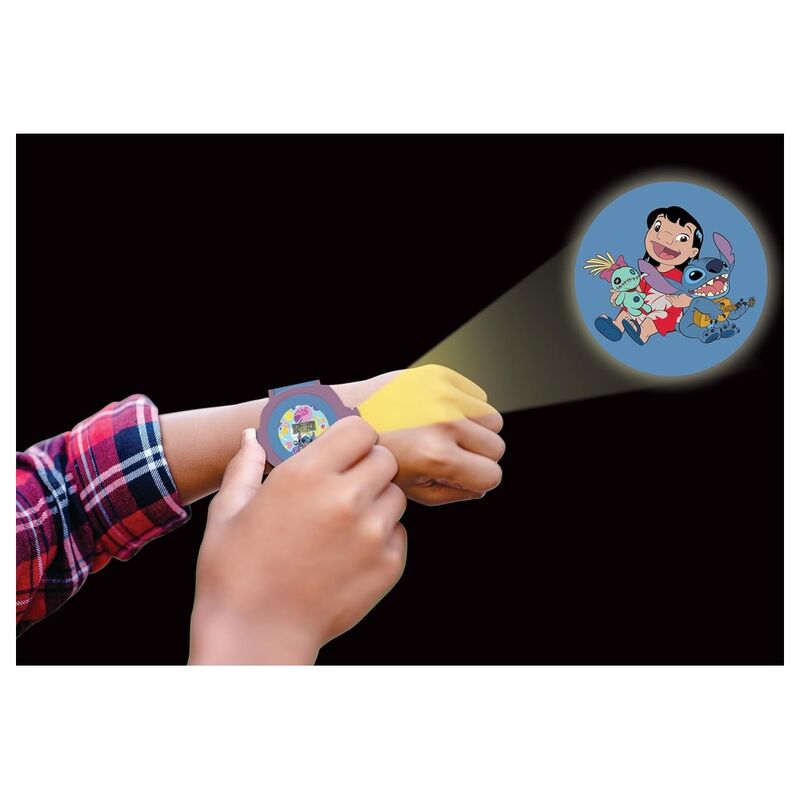 Projection d'une image colorée de Stitch et Lilo depuis la montre digitale LEXIBOOK