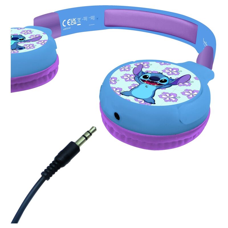 Casque Disney Stitch LEXIBOOK porté par un enfant, illustrant le confort et l'ajustement parfait.