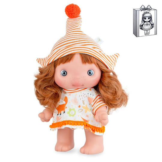 Poupée Piu Doll 25cm MARINA & PAU en vinyle présentée dans sa boîte, idéale pour enfants de plus de 3 ans.