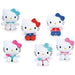 Gros plan sur la peluche Hello Kitty 12cm montrant la qualité des matériaux et les finitions soignées.