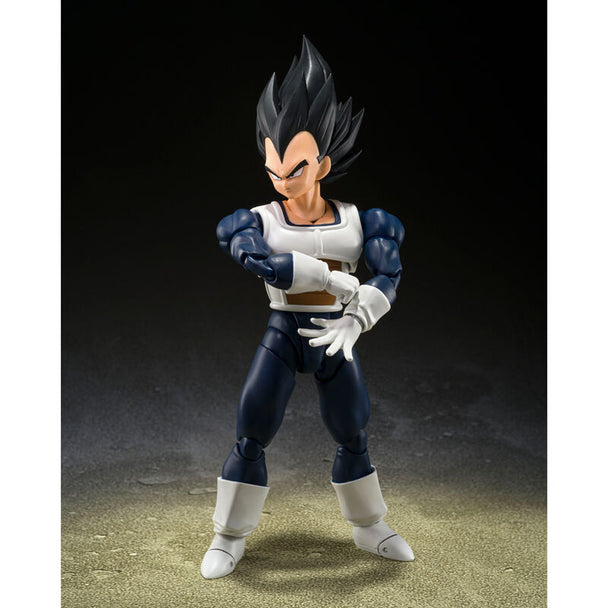 Figurine articulée Vegeta Dragon Ball Z S.H Figuarts en tenue Old Vattle Clothes de face, 14 cm.