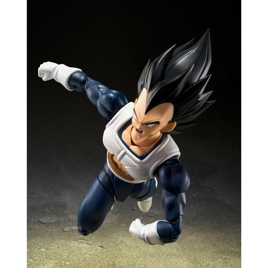 Vue de profil de la figurine Vegeta en tenue Old Vattle Clothes avec articulation visible.