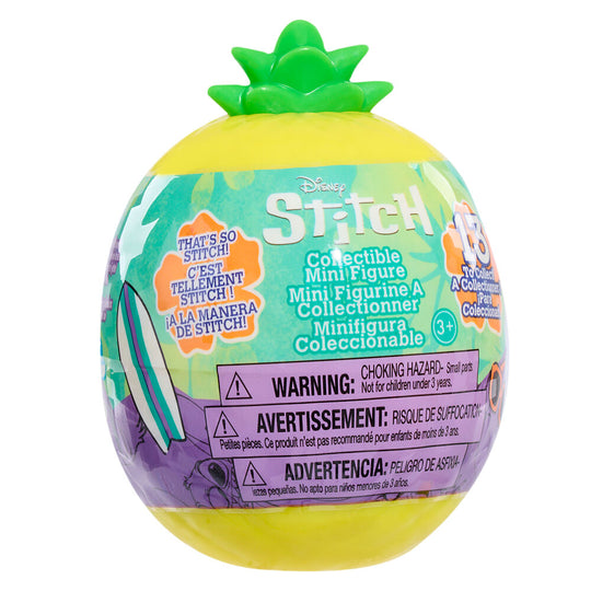 Photo rapprochée de la figurine Stitch de Disney, mise en valeur sur fond neutre