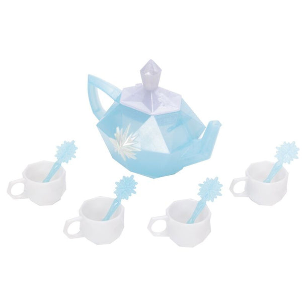 Vue d'ensemble du service à thé Elsa Disney Frozen avec théière, tasses et soucoupes colorées