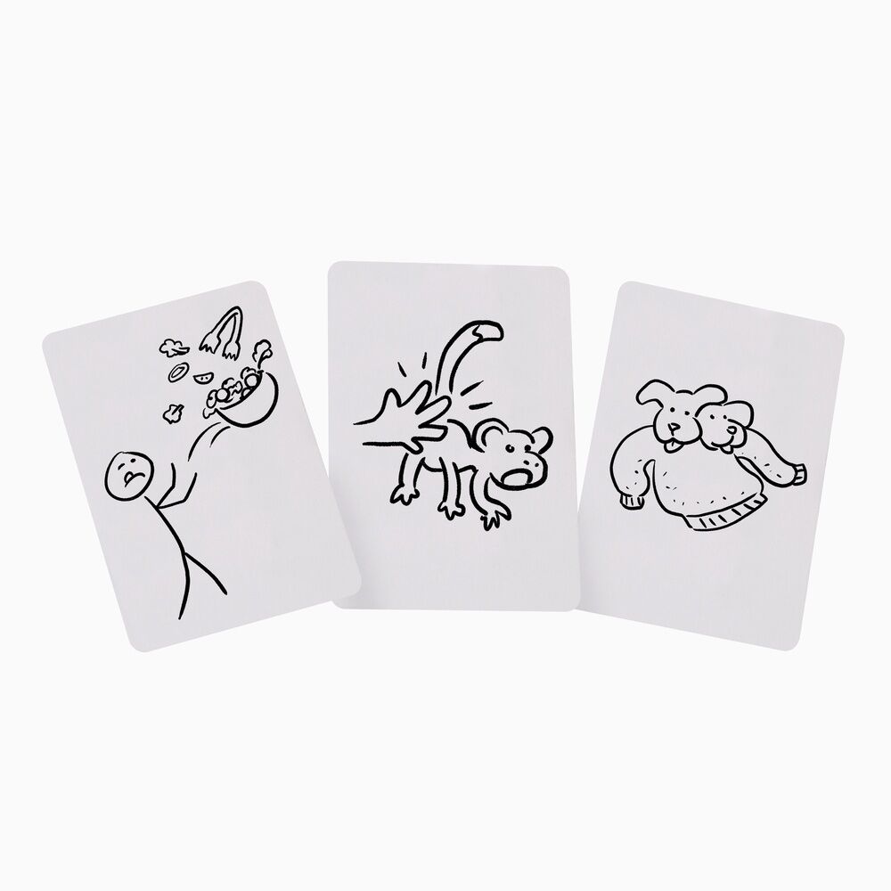Équipe en train de deviner un dessin lors d'une soirée jeu avec Pictionary adulte espagnol