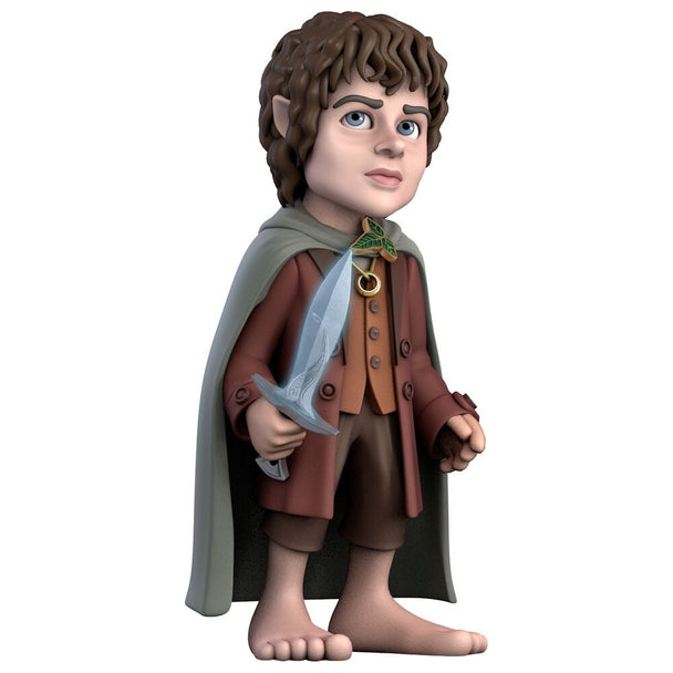 Figurine Frodo de 12 cm en détail, issue du Seigneur des Anneaux par MINIX, vue de face avec couleurs vives.
