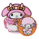 Photo montrant la bandoulière ajustable et amovible du sac Loungefly My Melody Devil, idéale pour un port confortable