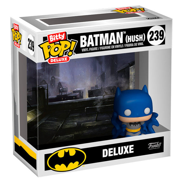 Vue latérale de la figurine Bitty POP Deluxe Batman FUNKO, mettant en valeur sa taille compacte et son design soigné.