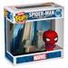 Figurine Bitty POP Deluxe Spider-Man Marvel FUNKO montrant le côté avec ses dimensions précises