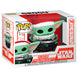Figurine Funko POP Grogu de Star Wars avec chapeau de Noël assis dans un landau, vue de face