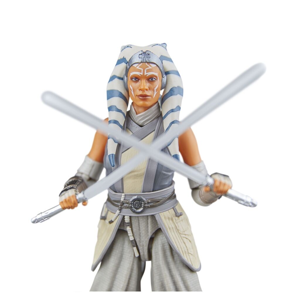 Figurine articulée Ahsoka Tano Peridea posée en action dynamique