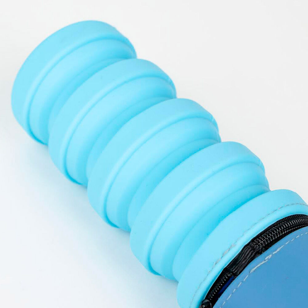 Profil latéral montrant la profondeur et la fermeture sécurisée de la trousse Stitch 3D