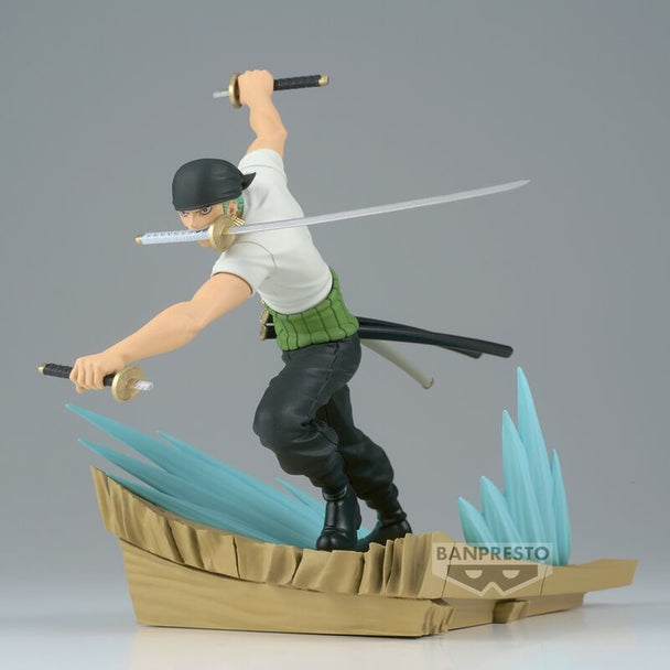 Détail de la figurine BANPRESTO Roronoa Zoro avec sa tenue verte et ses bandages