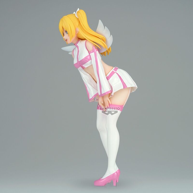 Vue arrière de la figurine Liliel Angel Paratroopers mettant en valeur les ailes et accessoires