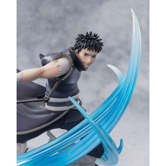 Figurine Obito Uchiha Naruto Shippuden avec accessoires et base d'exposition