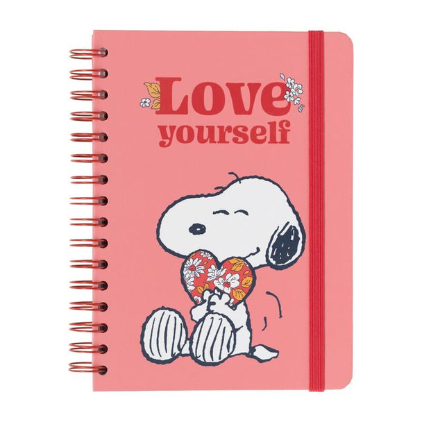 Couverture rigide du cahier A5 Snoopy Love Yourself de la marque ERIK avec illustration colorée