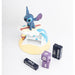 Zoom sur les détails du personnage Stitch Surfer du calendrier perpétuel Disney, finition artisanale précise