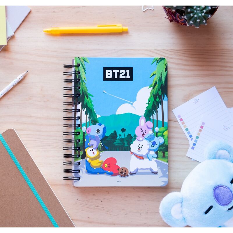 Poche intérieure du cahier BT21 A5 ERIK idéale pour ranger notes et documents