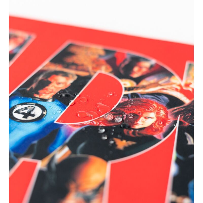 Focus sur les bords renforcés du tapis Marvel Avengers ERIK pour une meilleure durabilité