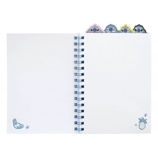 Présentation des 80 pages lignées du cahier A5 Disney Stitch pour une écriture fluide