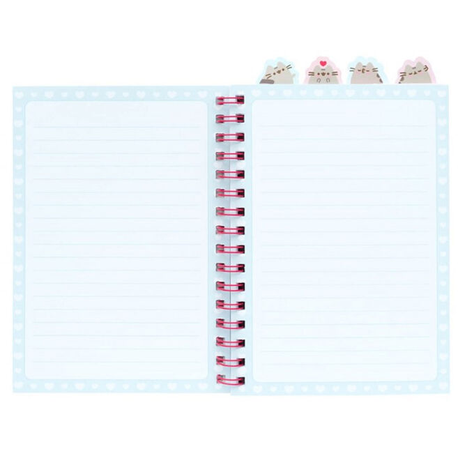 Images des quatre intercalaires personnalisés inclus dans le cahier Pusheen Purrfect Love