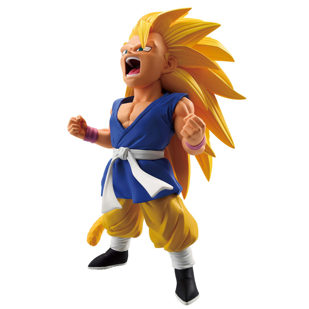 Détail des muscles et des vêtements de la figurine Son Goku Super Saiyan 3 Dragon Ball GT en gros plan