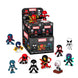 Deux figurines mystère Marvel Spider-Man Funko côte à côte avec détails colorés