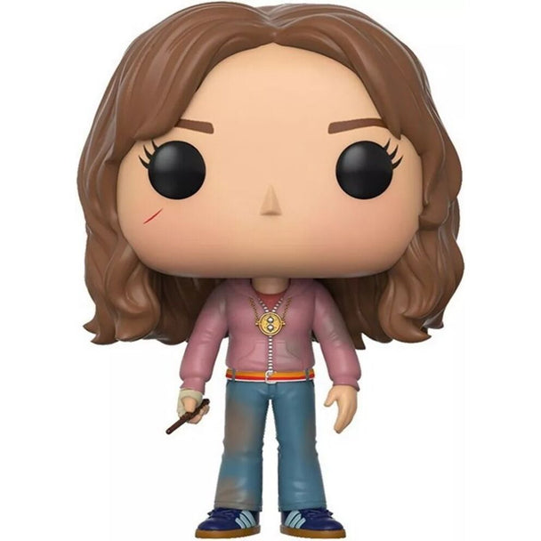 Vue rapprochée de la figurine Funko POP Hermione Granger avec son Retourneur de Temps détaillé