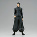 Vue latérale gauche de la figurine Suguru Geto montrant les textures du vêtement