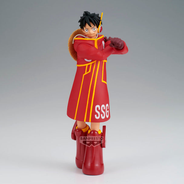 Vue latérale de la figurine Monkey D Luffy Egghead The Shukko avec détails précis et couleurs vives