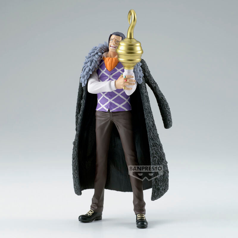 Vue arrière de la figurine Crocodile One Piece montrant les textures et finitions soignées