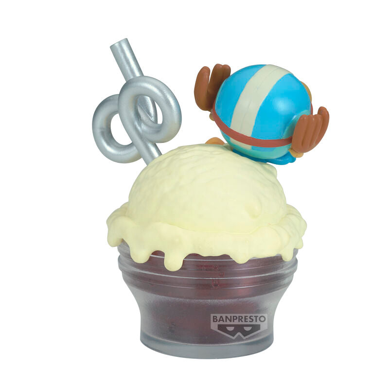 Zoom sur la tête de la figurine Chopper avec son chapeau iconique et son expression joyeuse