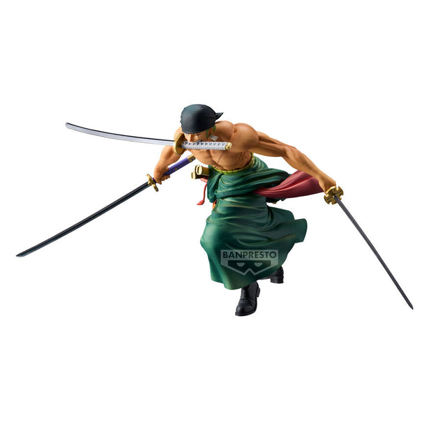 Détail de la lame et du visage expressif de la figurine Zoro Grandista