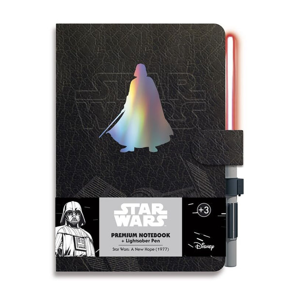 Cahier premium Star Wars Darth Vader au format A5 avec couverture rigide noire et stylo sabre laser lumineux inclus
