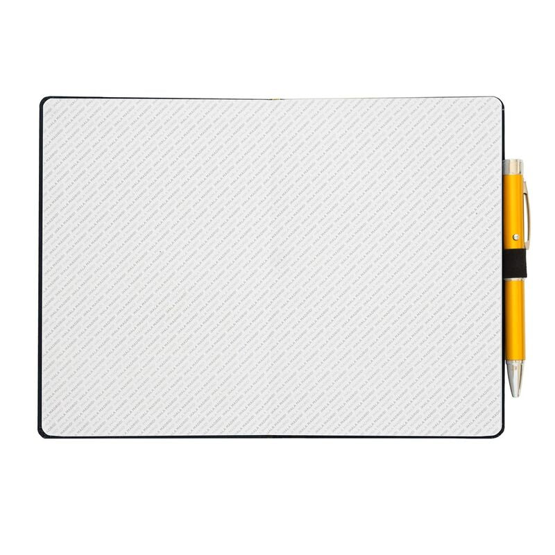 Pages pointillées intérieures du cahier Real Madrid avec marque-page ruban