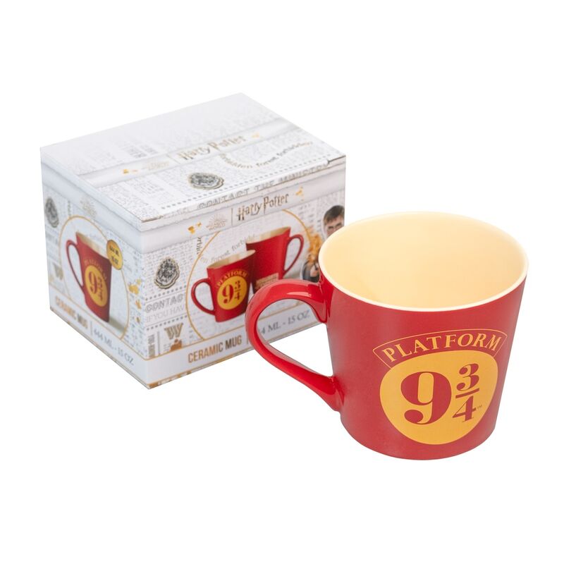 Vue latérale du mug Harry Potter Platform 9 3/4 mettant en avant la poignée ergonomique