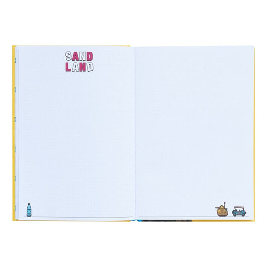 Carnet ERIK Sand Land Stones A5 posé sur un bureau avec accessoires de bureau modernes