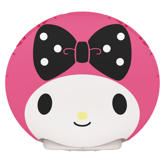 Shaker Sanrio avec personnage Pochacco en capsule blanche, style sportif