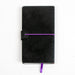 Vue rapprochée des pages blanches du carnet Wednesday CERDÁ prêtes à être utilisées