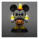 Vue latérale de la figurine POP FUNKO Mickey Mouse en tenue de citrouille Halloween, hauteur 17cm