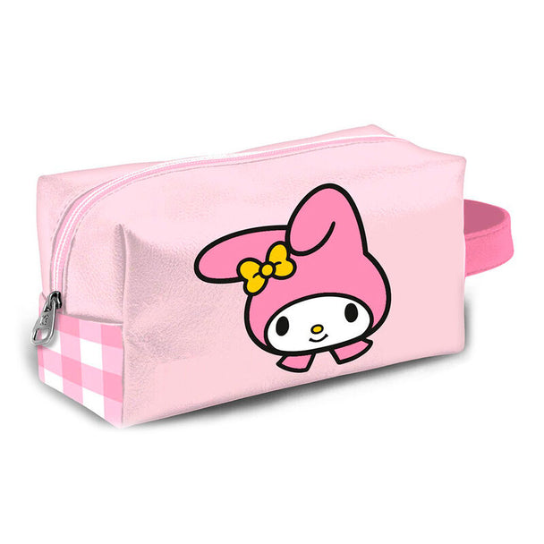 Vanity case Hello Kitty My Melody de couleur rose avec dimensions 27x13x13 cm, design kawaii signé KARACTERMANIA.