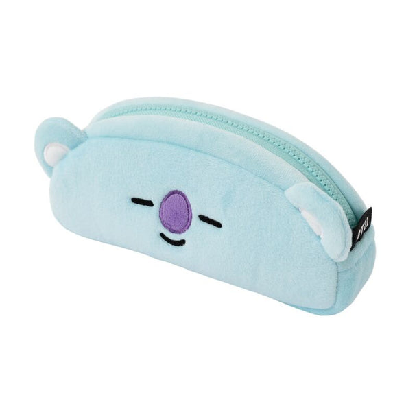 Trousse à crayons BT21 Koya en peluche bleue avec fermeture éclair visible sur fond blanc